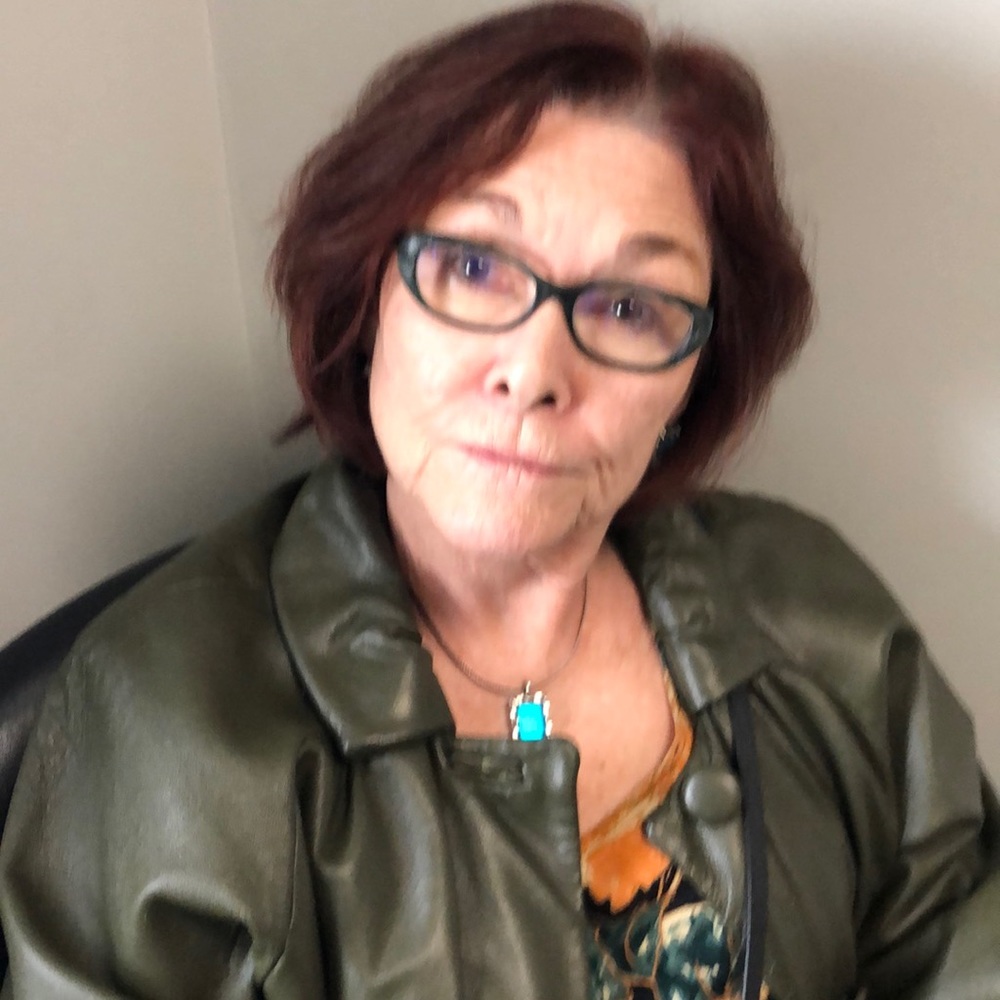 Meet your Posher, Megan